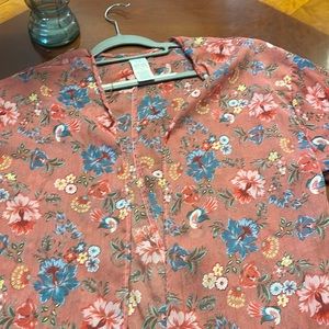 ❤️ Pick 3/30 Beautiful floral cardigan, one size fits all